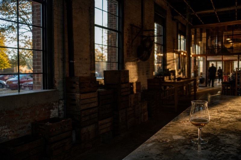 NON BUS Traverse City MOVIE STARS Hard Cider & Beer Tour
